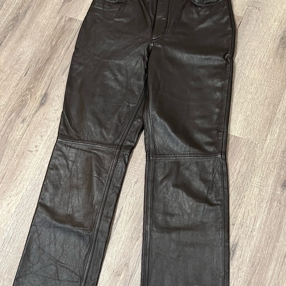 Women’s Tommy Hilfiger Vintage VTG 100% Leather Size 6 Brown Classic Pants - Picture 9 of 10